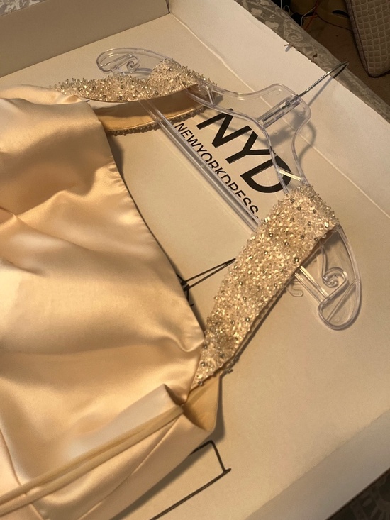 MGNY by Madeline Gardner Dresses & Skirts - Prom Dress